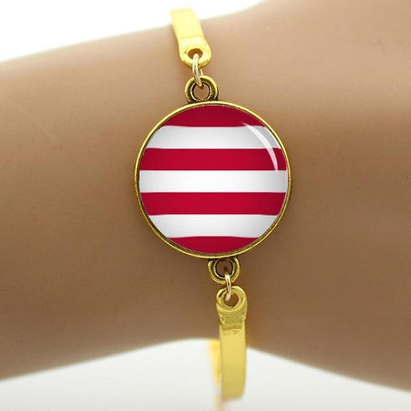 Country Logo Bracelet